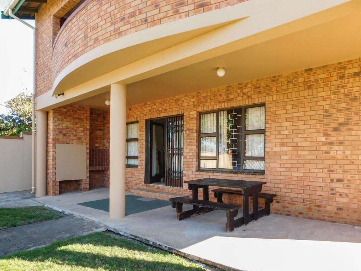 Mama Mia Cottages Oslo Beach Port Shepstone Ngoại thất bức ảnh