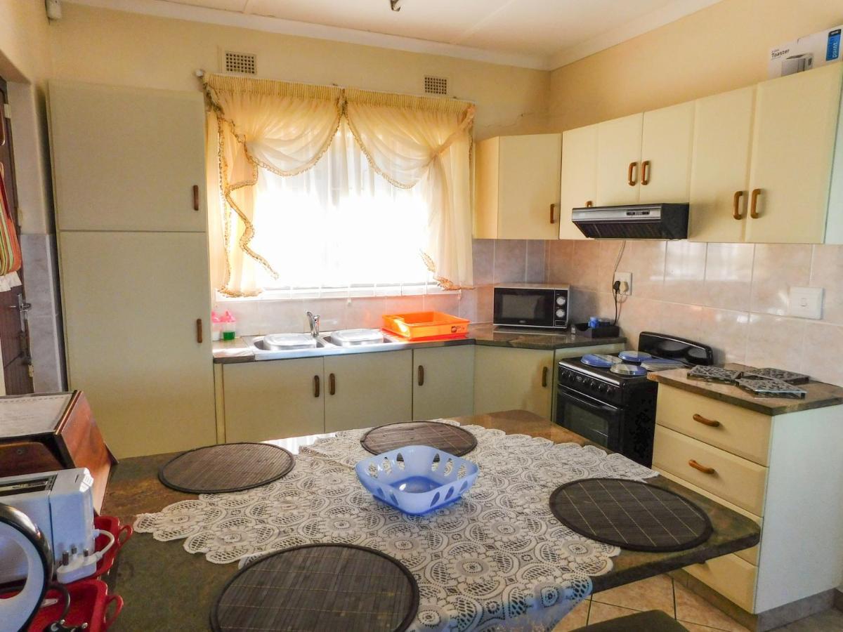 Mama Mia Cottages Oslo Beach Port Shepstone Ngoại thất bức ảnh