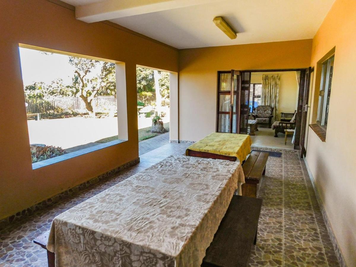 Mama Mia Cottages Oslo Beach Port Shepstone Ngoại thất bức ảnh